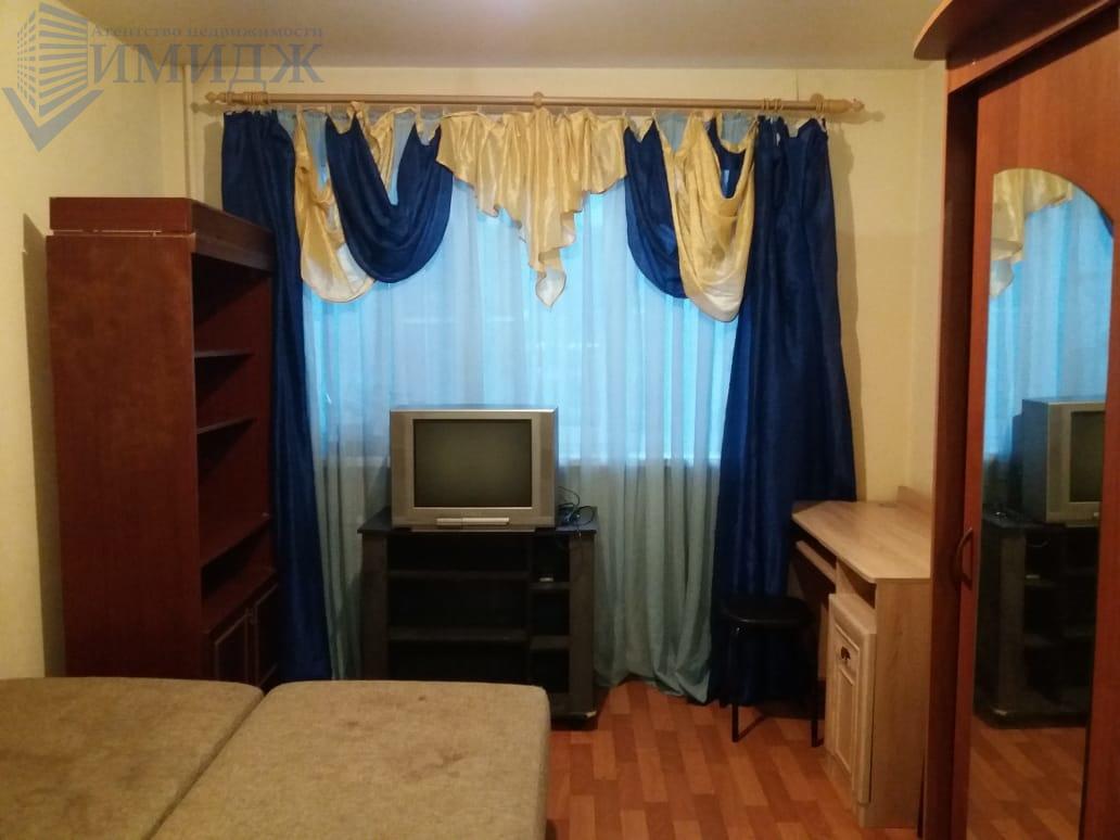 Фото реальные.
Сдам в аренду гостинку.
Есть вся необходимая мебель и бытовая техника.
Собственник сдает на длительный  срок.
Свет, вода по счётчикам.
Вариант в наличии.
Звоните. Ответим на все вопросы.
Выездной риелтор!
Предоплату не берём. 
Оплата услуг после показа объекта и подписания договора-на