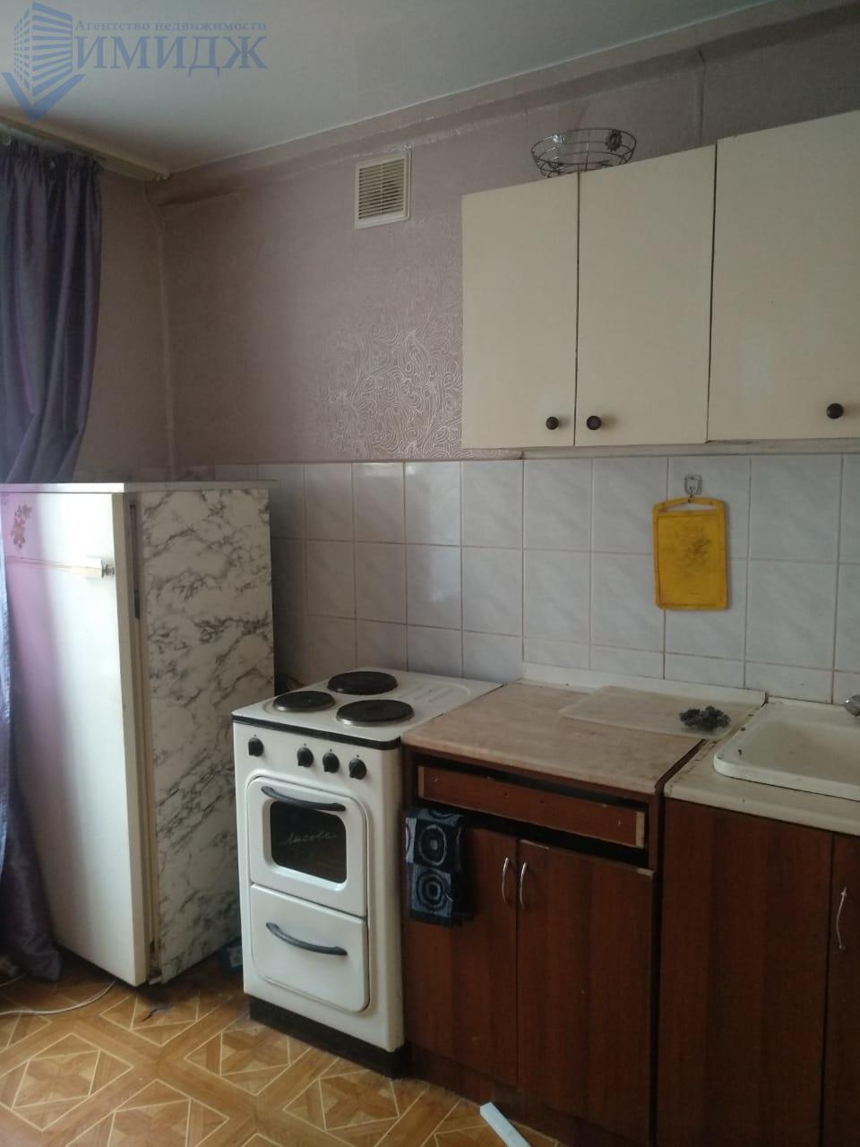 Сдам в аренду 1-комн. квартиру.
Есть необходимая мебель и бытовая техника.
Собственник сдает  на длительный срок.
Вариант в наличии.
Звоните. Ответим на все вопросы.
Выездной риелтор!
Предоплату не берём. Оплата услуг после показа и подписания договора-найма
Услуги агентства недвижимости 50% от стои