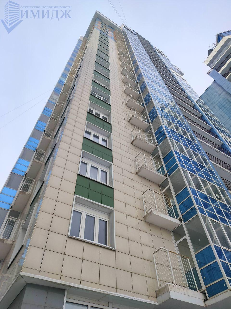 Фото реальные.
Сдам в аренду 1-комн. квартиру.
Без мебели. 
Свет, вода по счётчикам..
Вариант в наличии.
Звоните. Ответим на все вопросы.
Выездной риелтор!
Предоплату не берём. Оплата услуг после показа и подписания договора-найма
Услуги агентства недвижимости 50% от стоимости арендной платы