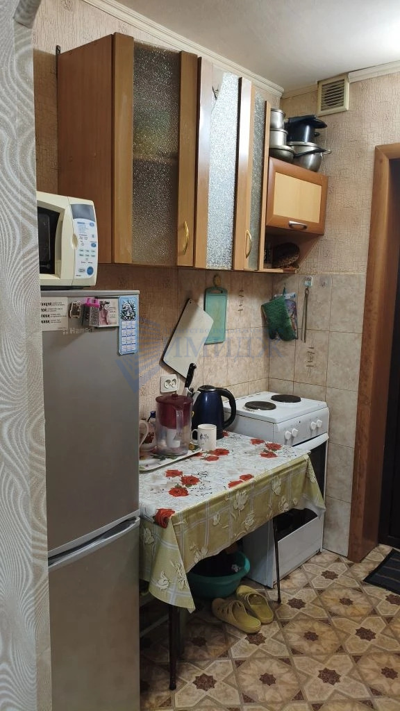 Фото реальные.
Сдам в аренду гостинку.
Есть вся необходимая мебель и бытовая техника.
Собственник сдает на длительный срок.
Страховой депозит (залог) 4000 рублей
Вариант в наличии.
Звоните. Ответим на все вопросы.
Выездной риелтор!
Предоплату не берём.
Оплата услуг после показа объекта и подписания 